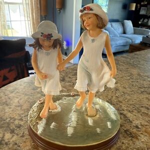 Charming Sisters Figurine in White Dresses